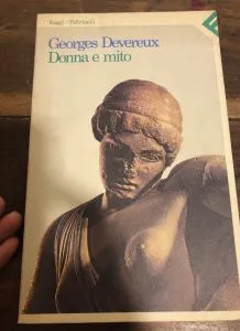 DONNA E MITO