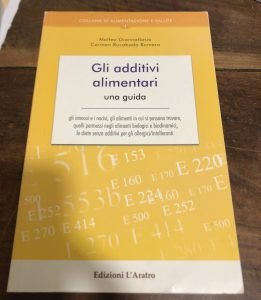 GLI ADDITIVI ALIMENTARI UNA GUIDA | Immagine principale