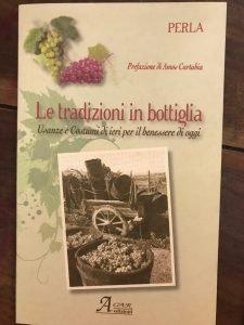 LE TRADIZIONI IN BOTTIGLIA. USANZE E COSTUMI DI IERI PER …