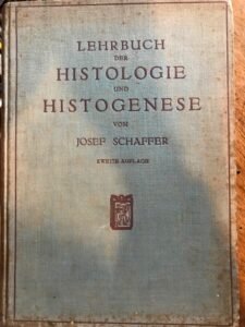 LEHRBUCH DER HISTOLOGIE UND HISTOGENESE NEBST BEMERKUNGEN UBER HISTOTECHNIK UND …