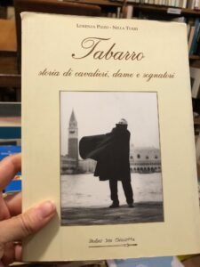 TABARRO STORIA DI CAVALIERI, DAME E SOGNATORI | Immagine principale