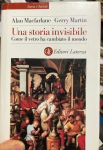 UNA STORIA INVISIBILE. COME IL VETRO HA CAMBIATO IL MONDO | Immagine principale