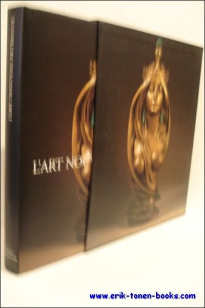 Art nouveau retrouve a travers les collections.