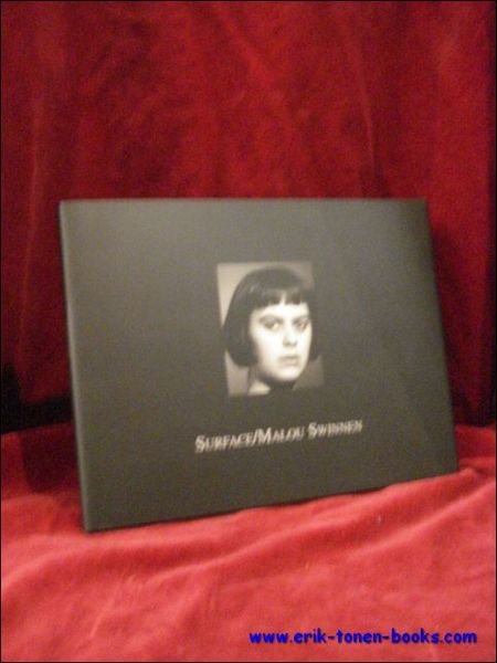 Surface, Malou Swinnen.