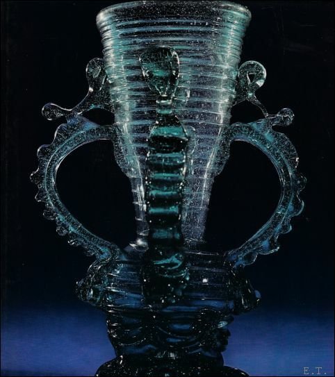 SPANISH GLASS IN THE HERMITAGE ENG / RUS | Immagine Gallery 1