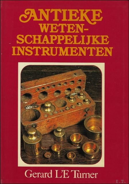 Antieke wetenschappelijke instrumenten.