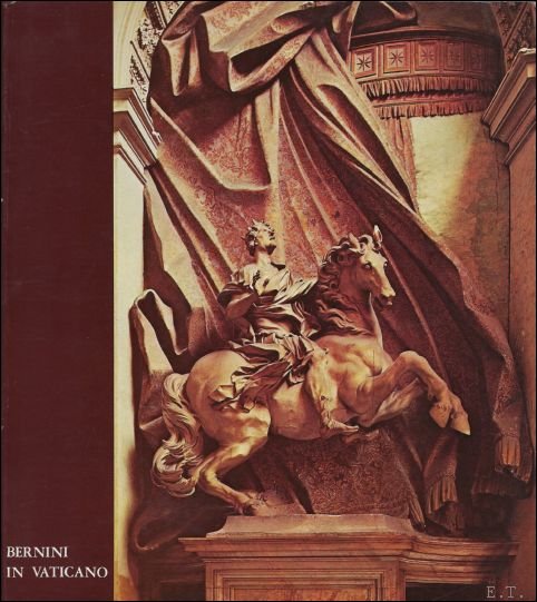 Bernini In Vaticano Braccio de carlo Magno Maggio Luglio