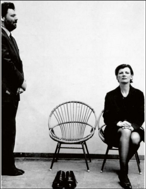 GALERIE RONNY VAN DE VELDE Fragmenten uit Leven en Werken.