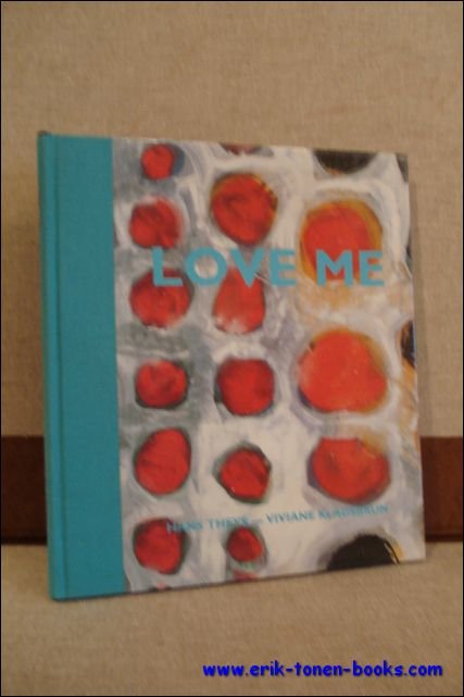 Love me. An essay regarding Viviane Klagsburn's paintings.