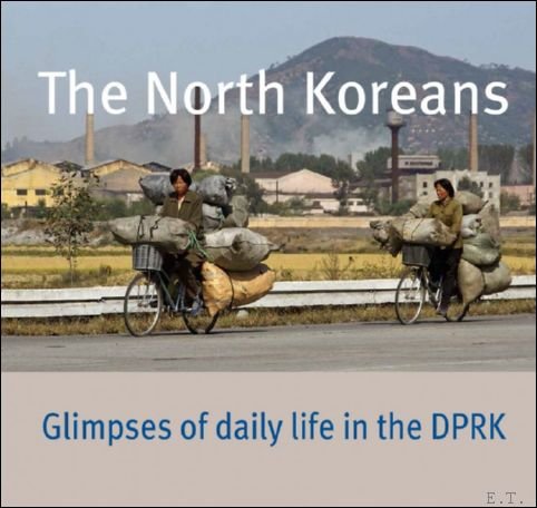 North Koreans, Glimpses of Daily Life in the DPRK | Immagine Gallery 2
