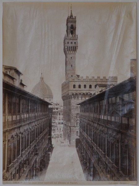 Firenze. Portici degli Uffizi