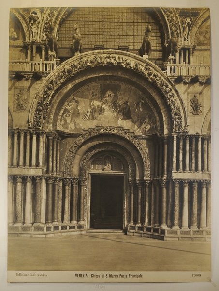 Venezia. Chiesa di San Marco. Porta principale