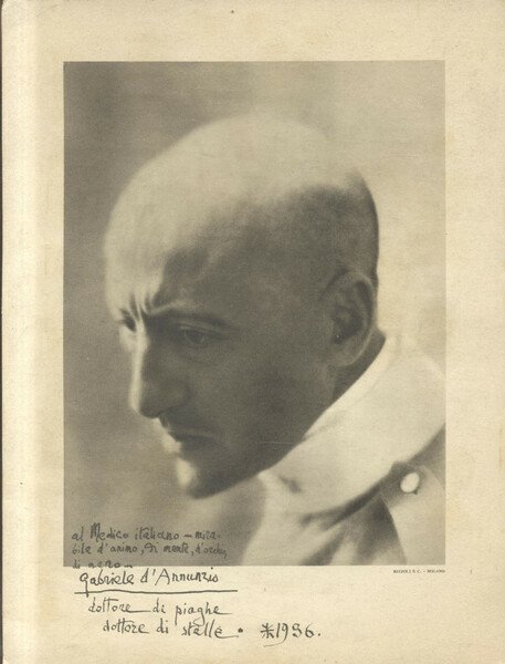 Fototipia a stampa raffigurante Gabriele D'Annunzio, con dedica "Al medico …