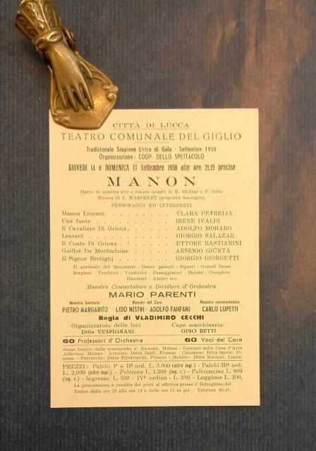 Cartolina con la pubblicità dell'opera "Manon" di Massenet nella stagione …