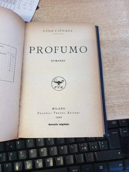 Giacinta; unito Profumo (romanzo).