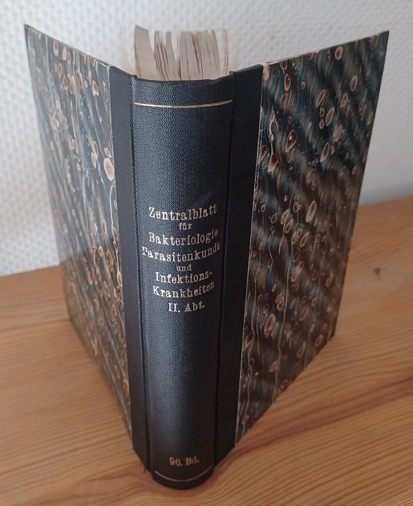 ZENTRALBLATT für Bakteriologie, Parasitenkunde und Infektionskrankheiten. 96. Band.