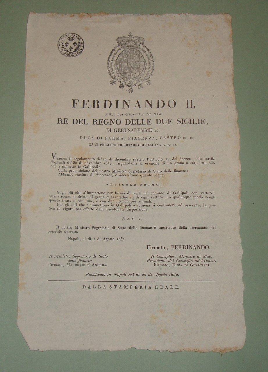 Decreto pubblicato a Napoli il 25 Agosto 1832.