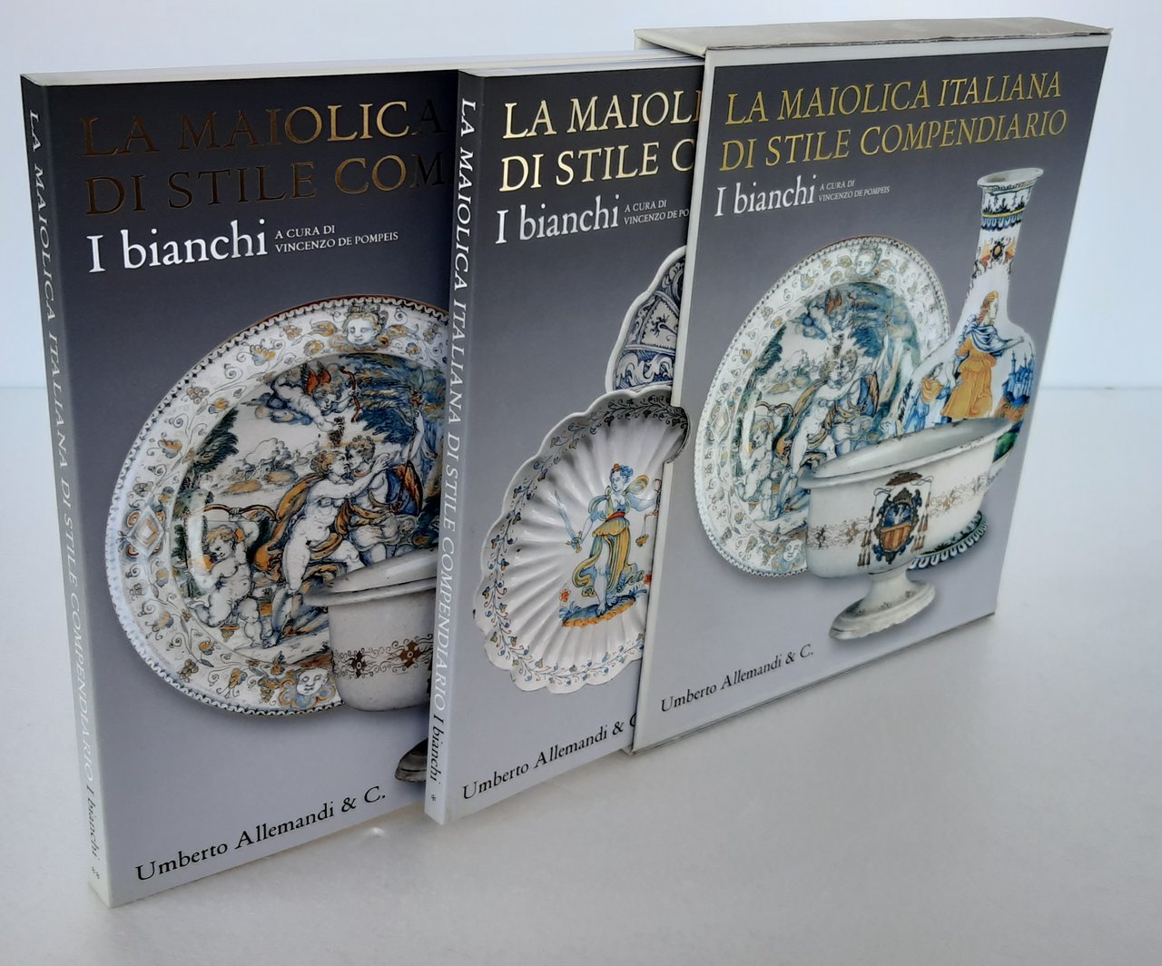 LA MAIOLICA ITALIANA DI STILE COMPENDIARIO