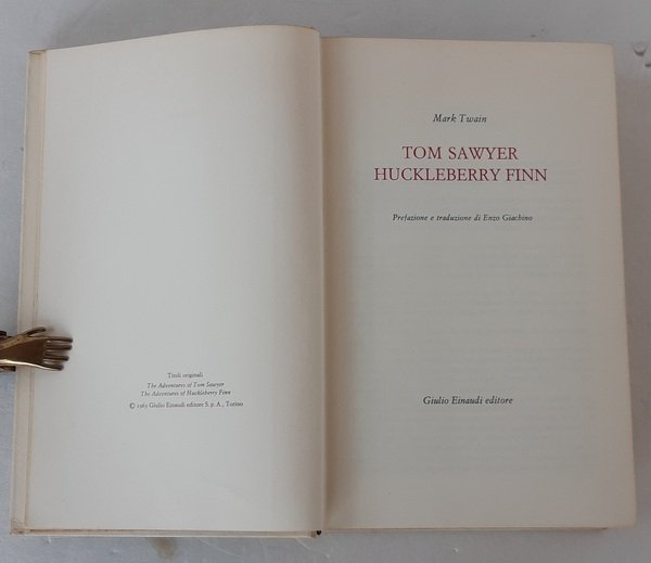 TOM SAWYER HUCKLEBERRY FINN