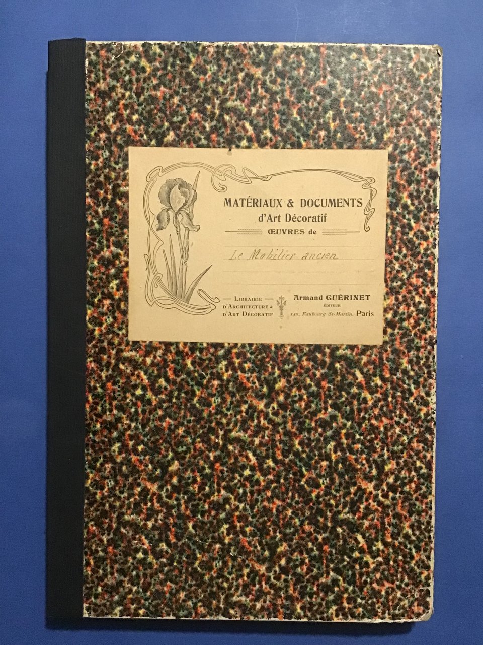 LE MOBILIER ANCIEN DE DIVERSES EPOQUES