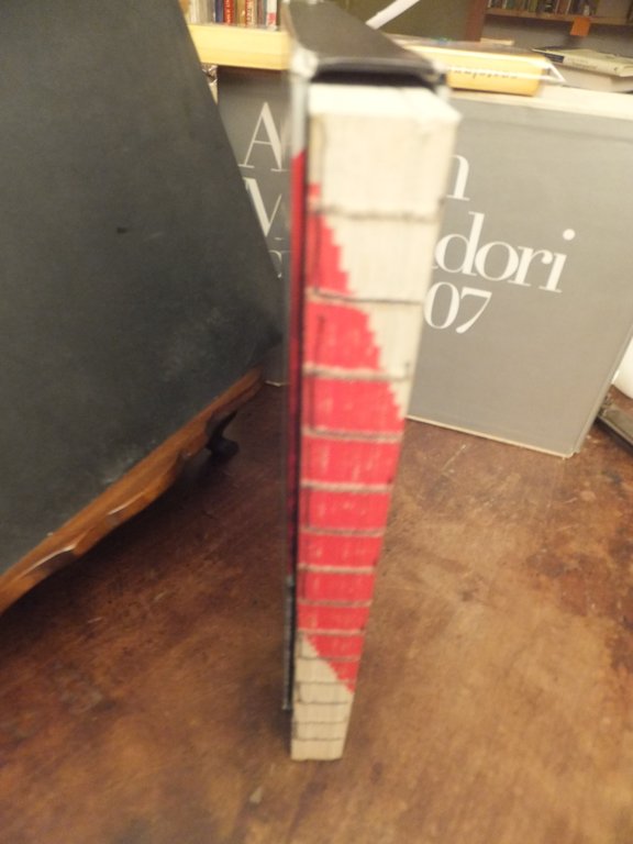 CONTEMPORARY SWISS GRAPHIC DESIGN ALTITUDE