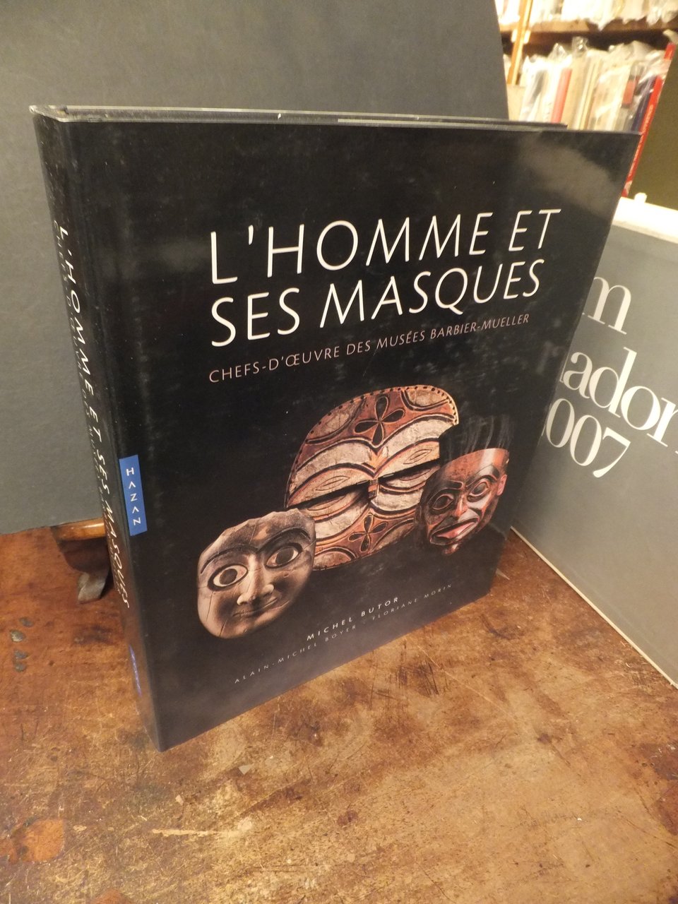 L'HOMME ET SES MASQUES
