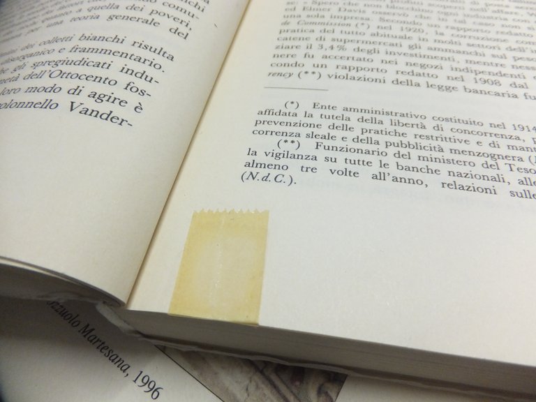 IL CRIMINE DAI COLLETTI BIANCHI LA VERSIONE INTEGRALE