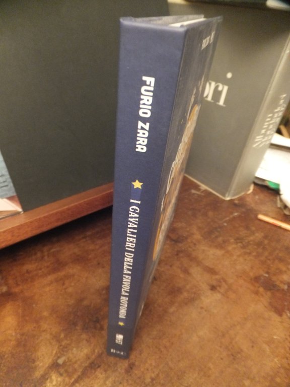 I CAVALIERI DELLA FAVOLA ROTONDA STORIE INCREDIBILI DI CAMPIONI CALCI …