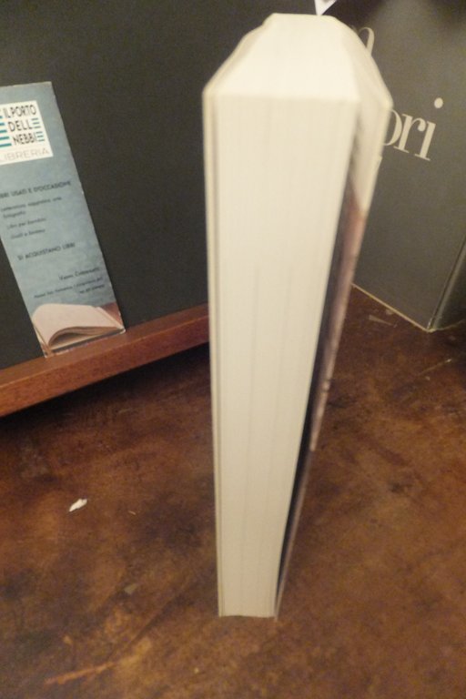 NON - FINITO CITTÀ E PAESAGGIO FUORI FORMATO