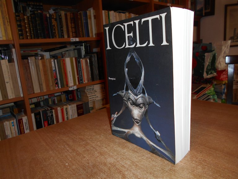 AA. VV. I CELTI. Bompiani Editore 1991