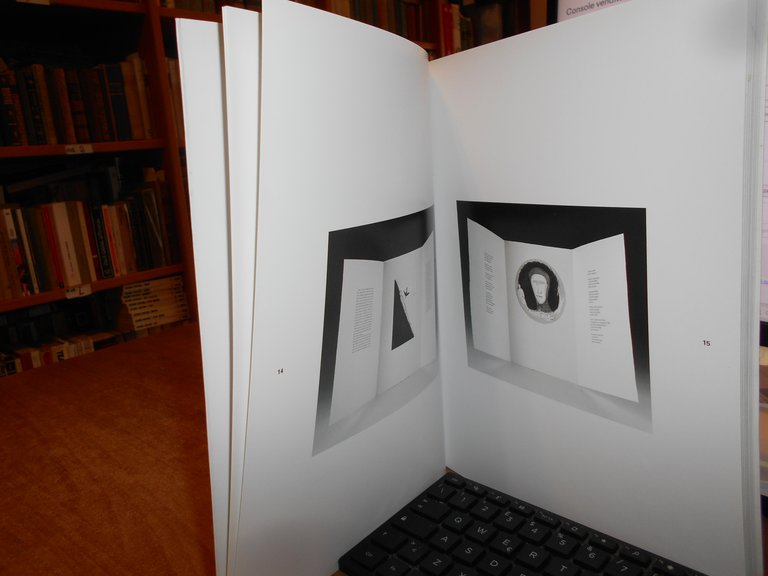 Fuori Collana libri d' artista delle Edizioni Colophon. GILLO DORFLES …