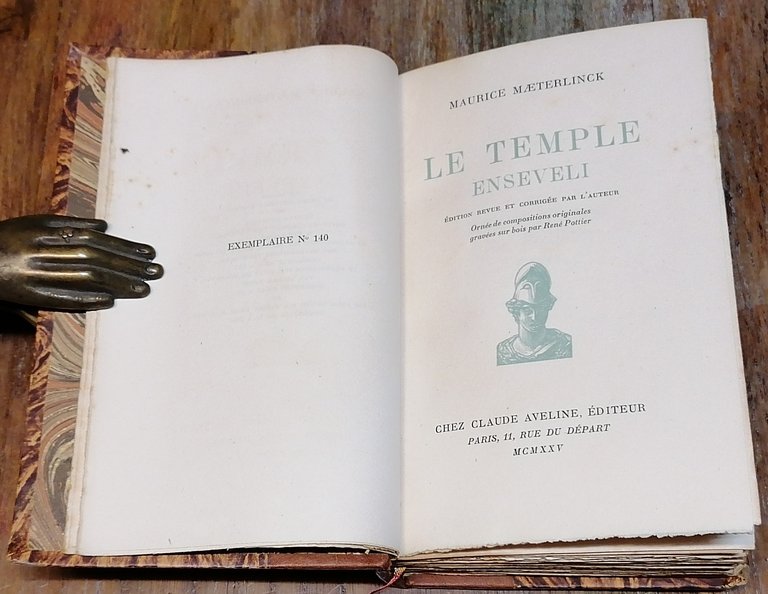 Le Temple enseveli. Edition revue et corrigée par l'auteur.