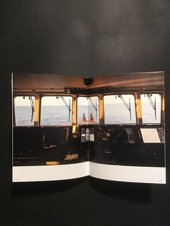 AROUND ANTARCTICA. JOURNAL OF A SCIENTIFIC EXPEDITION