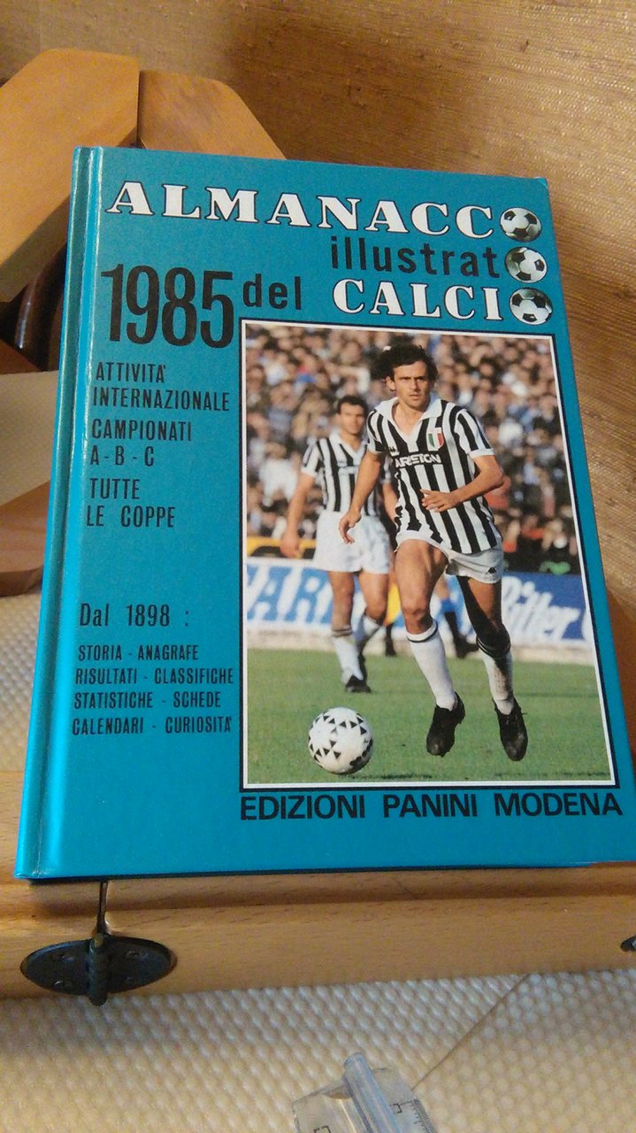 ALMANACCO ILLUSTRATO DEL CALCIO 1985