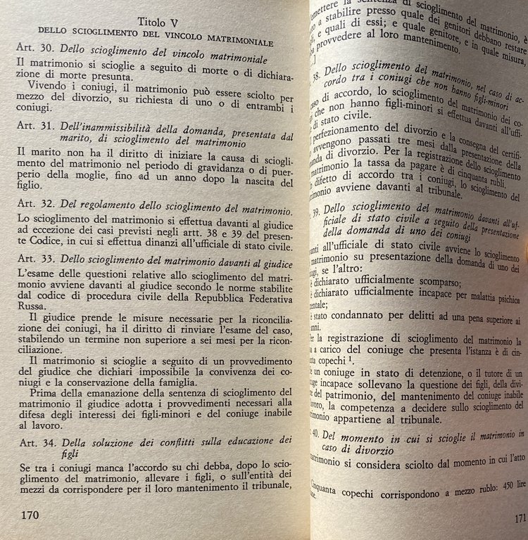 IL CICLONE NATASCIA: RAPPORTO SULLA RIVOLUZIONE FEMMINILE IN URSS