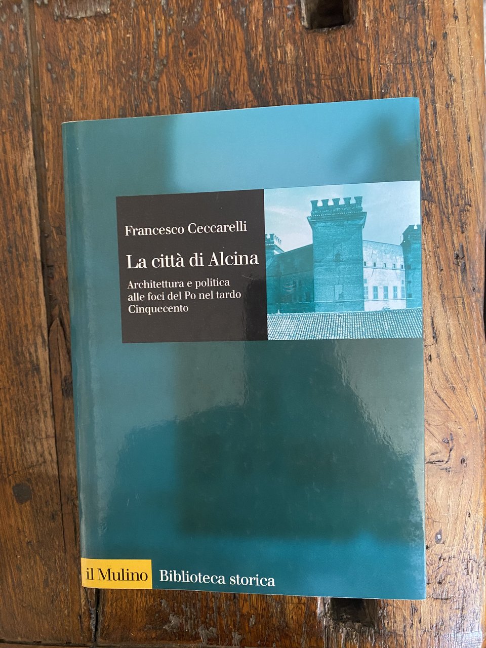 La città di Alcina Architettura e politica alle foci del …