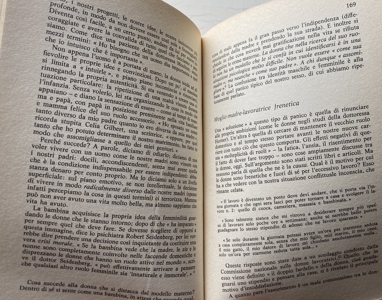 IL COMPLESSO DI CENERENTOLA. LA SEGRETA PAURA DELLE DONNE DI …