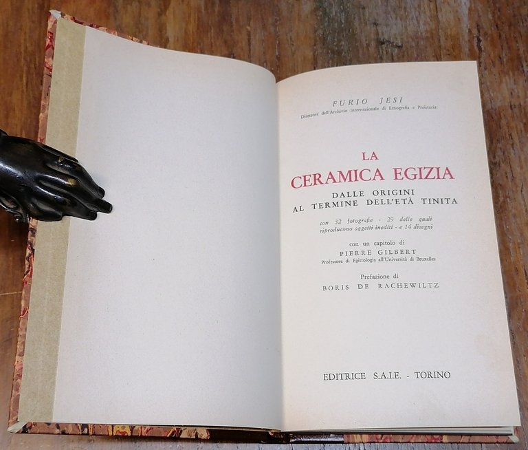 La Ceramica egizia dalle origini al termine dell'Età Tinita.