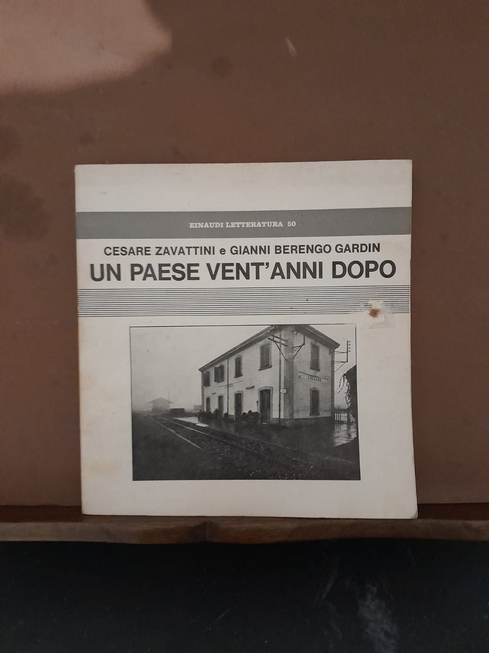 Un paese vent'anni dpo