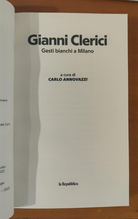 Gesti bianchi a Milano