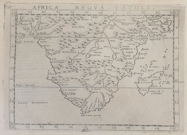 AFRICA NUOVA TAVOLA