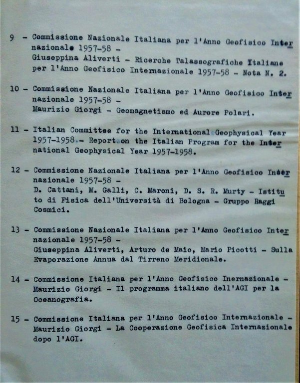 Anno Geofisico Internazionale 1957/1958. Notiziario 1-29 OFFERTO CON "Pubblicazioni varie."