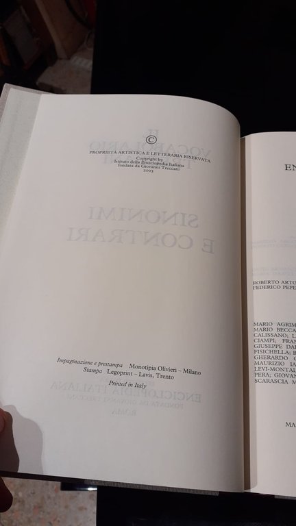 Il vocabolario Treccani - Sinonimi e contrari